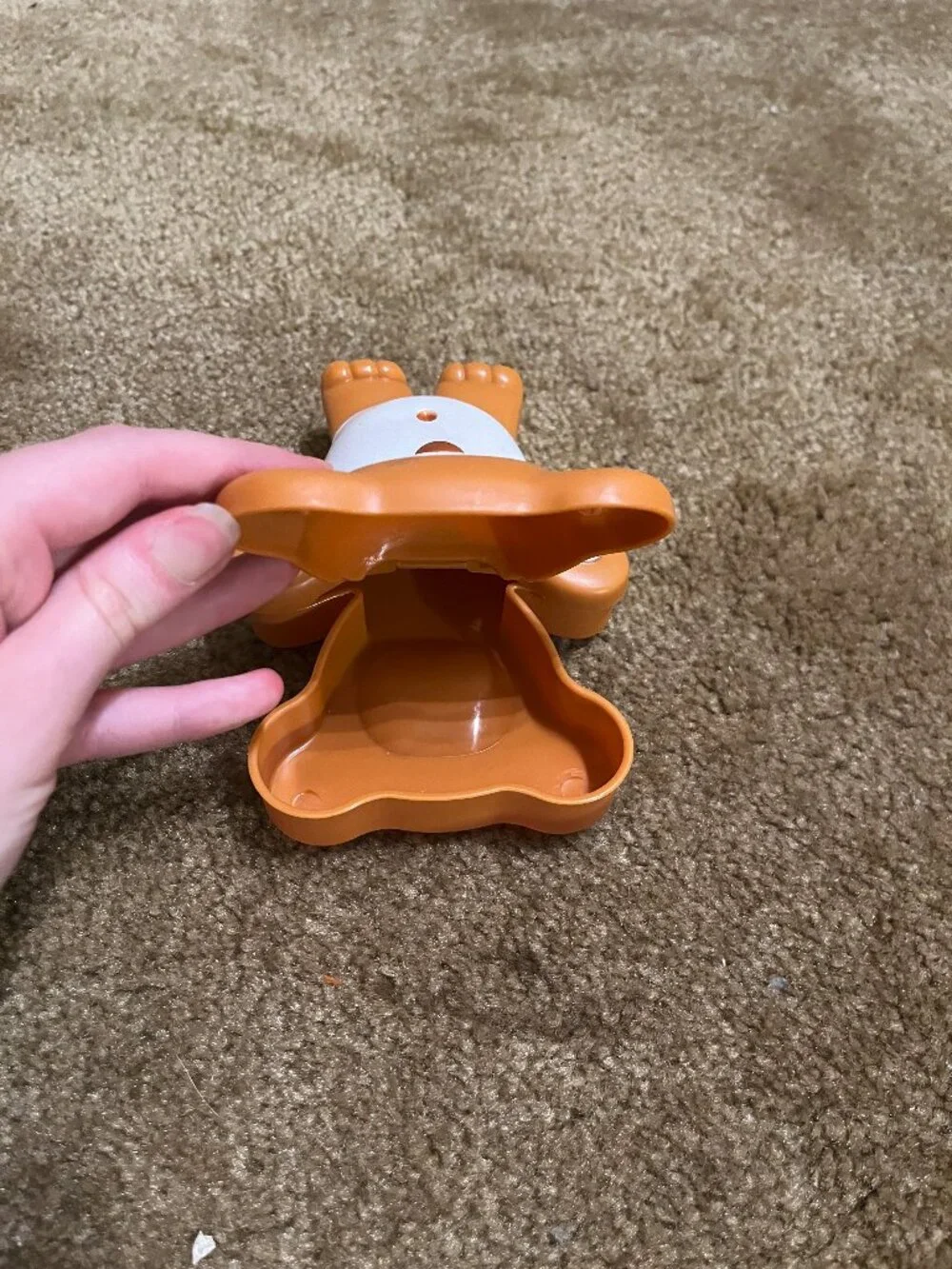 Goldfish and Teddie Graham snack containers